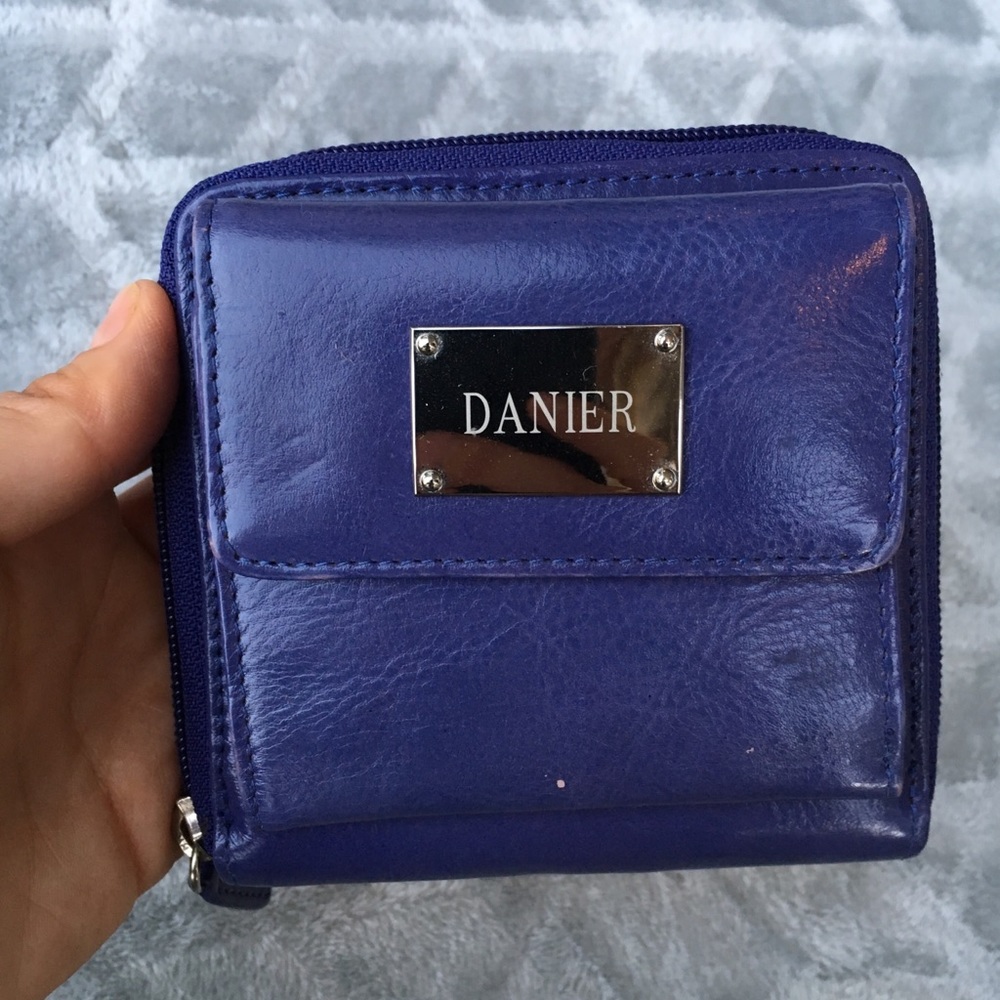 Danier genuine leather wallet